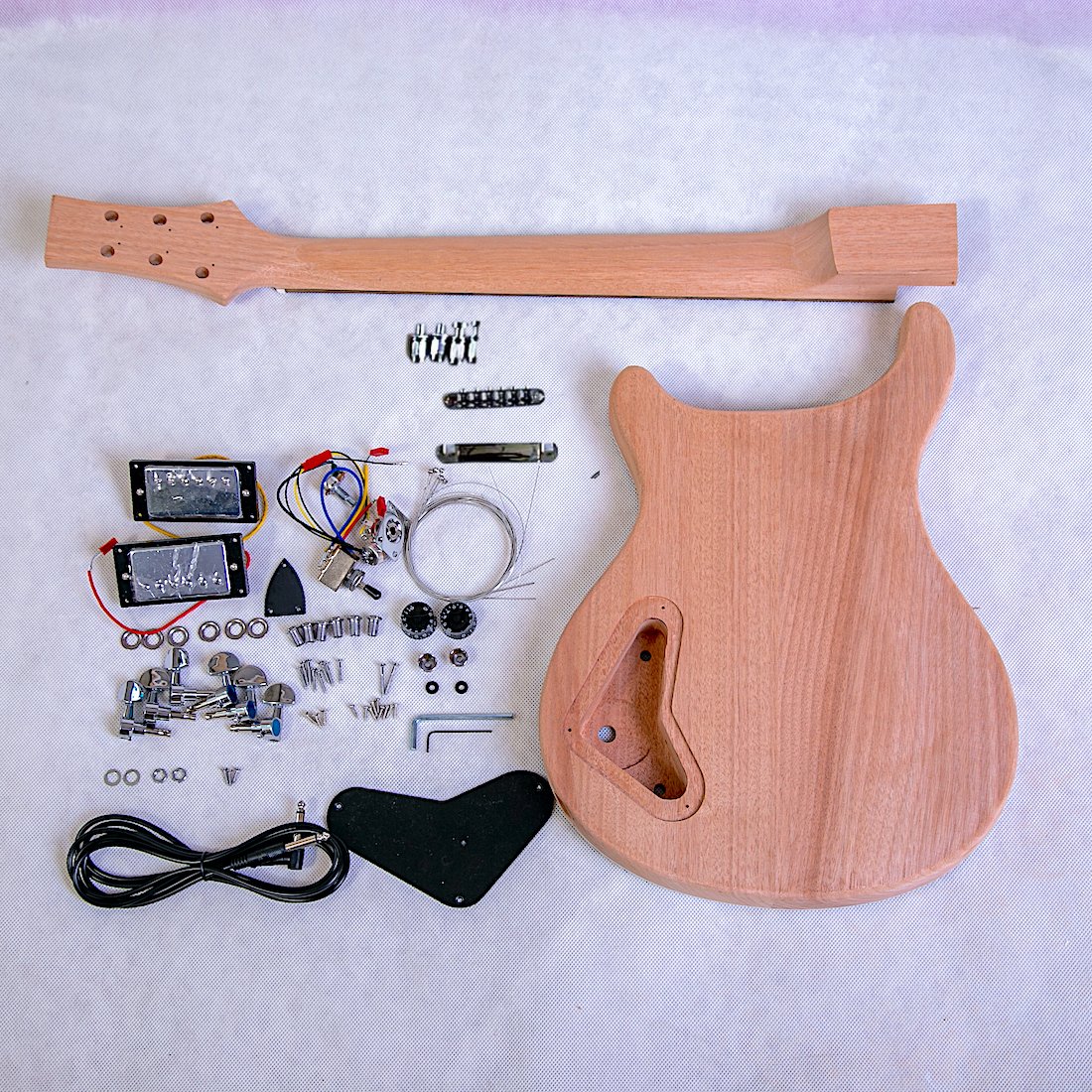 PR8FS FULL KIT BACK Set in Neck Mahogany with Flame Maple Veneer LP Hardware Chrome with Black Fitting